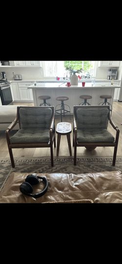 Mid Century Chairs set