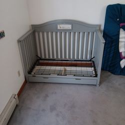 Graco Crib/toddler/Daybed