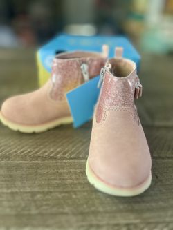 New Girl Toddler Boots Stride Rite Size 7