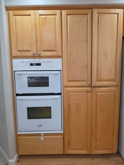 Kitchen pantry cabinets/ Microwave / Oven