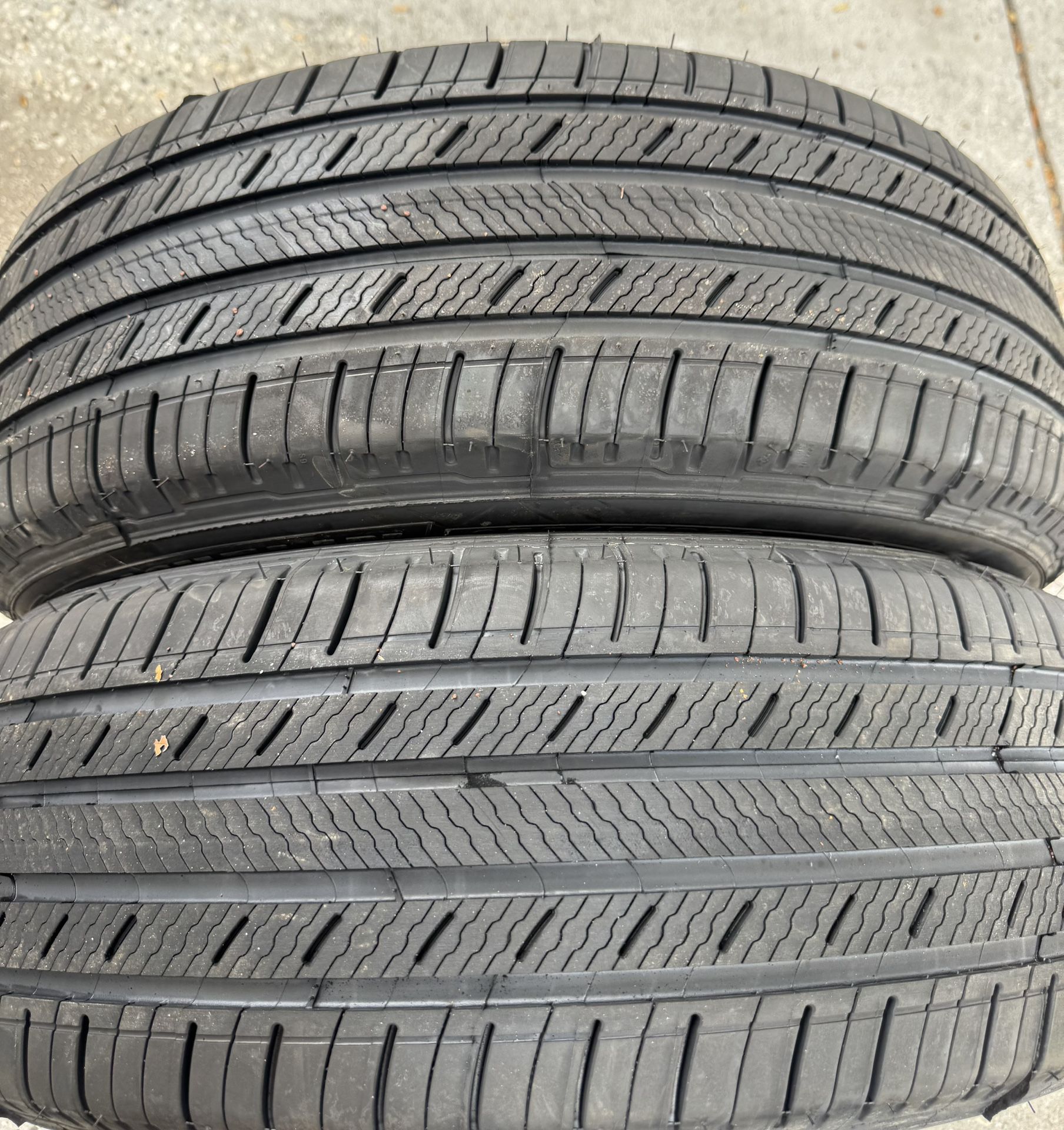 4 brand new never mounted Michelin premier ltx 235/55/20