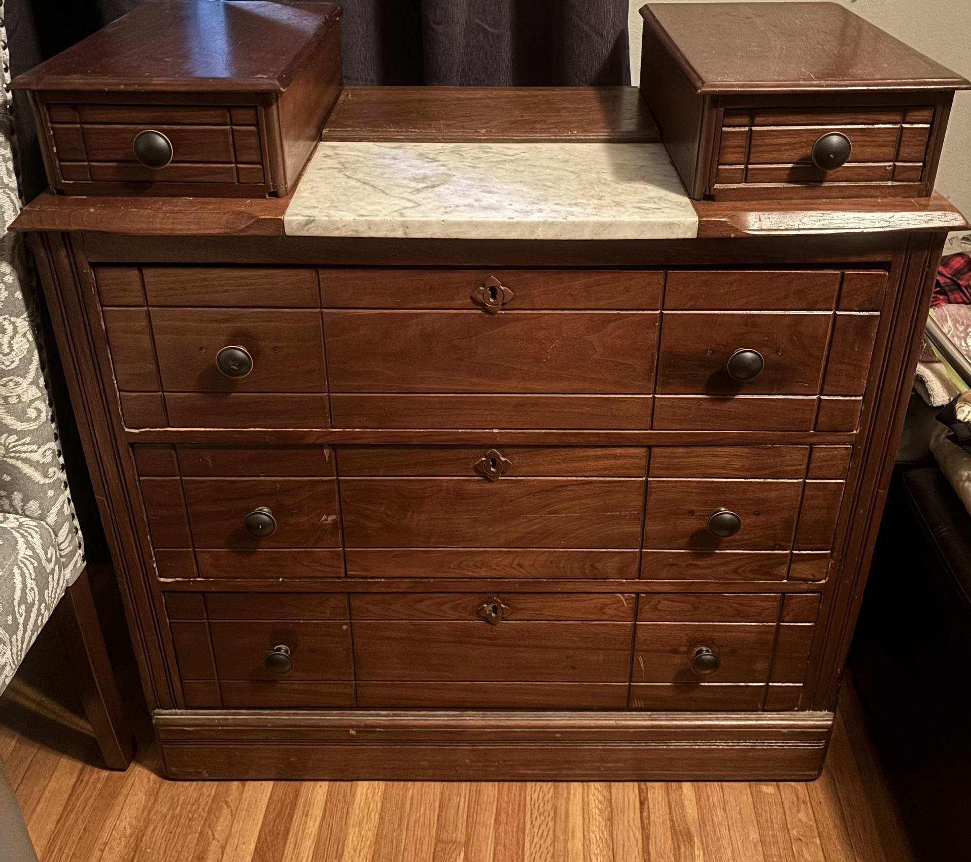 Antique Dresser/Chest Of Drawers