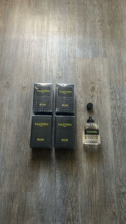 Valentino Cologne & Perfumes