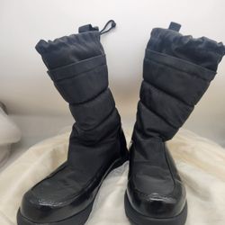 Tessie Women Snow Boots, Color: Black, Size 7M