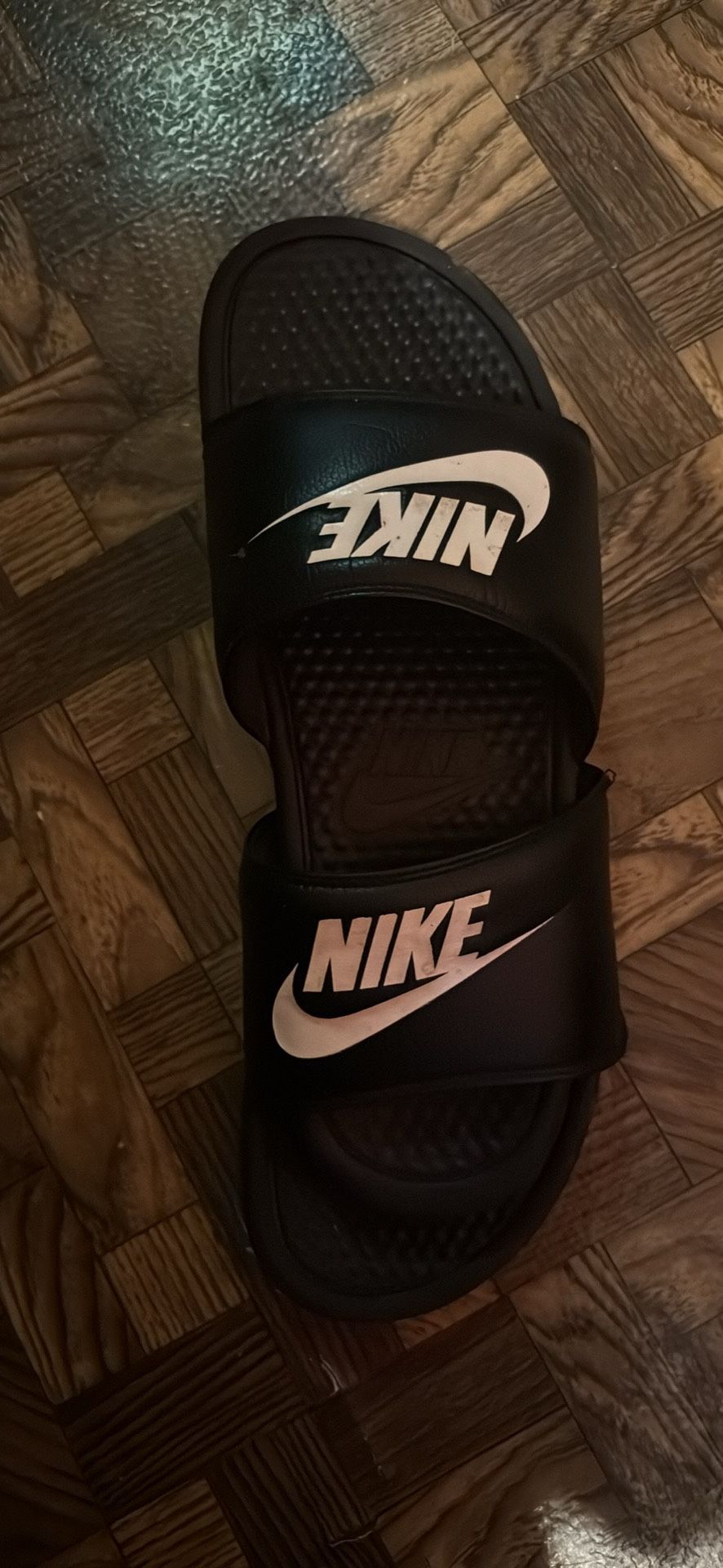 Nike slides