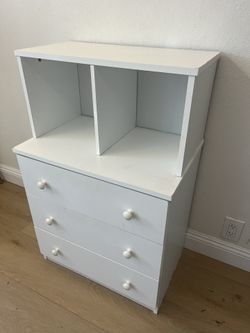 Dresser With Book Nook (Read Description)