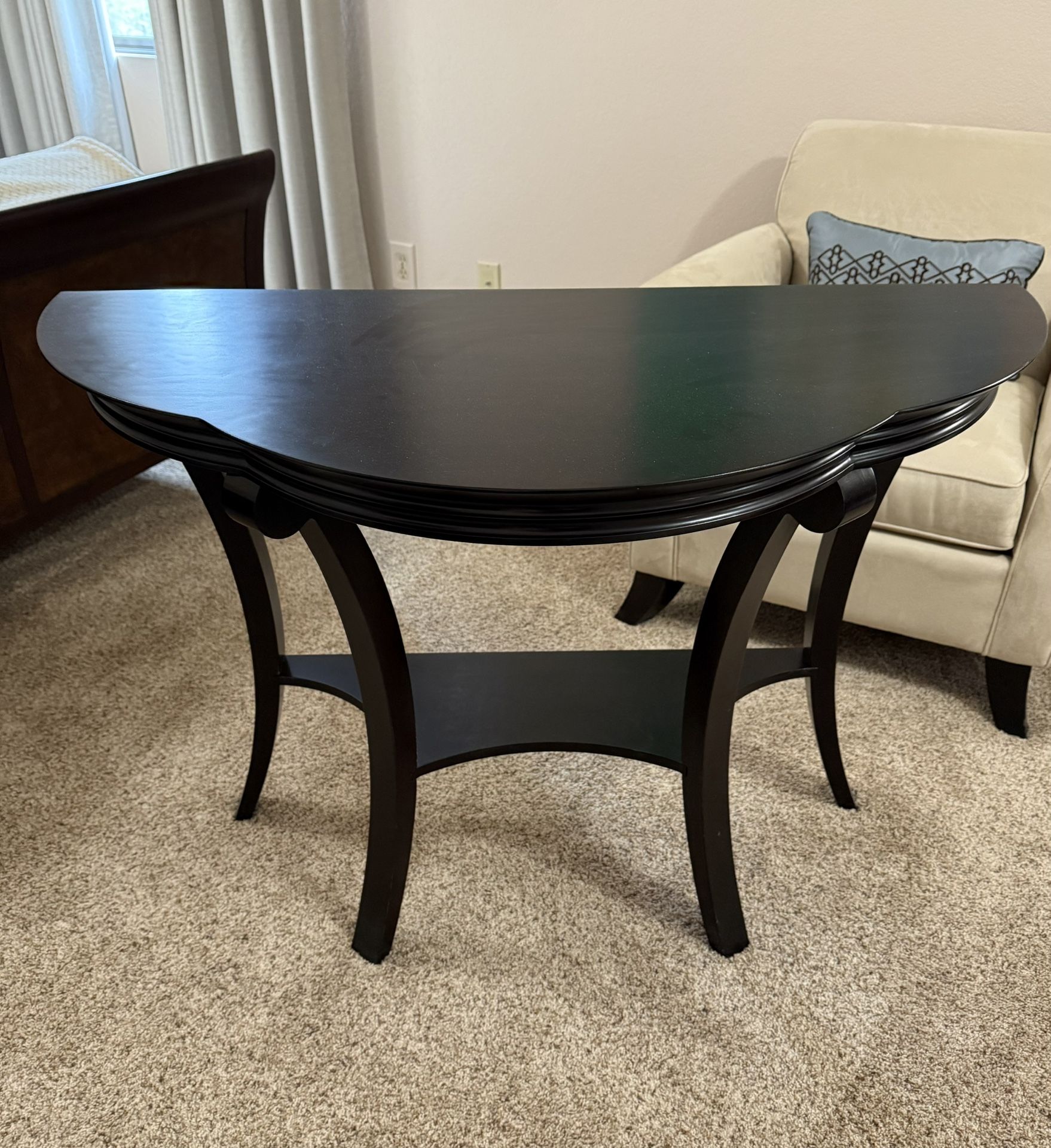 Bombay Company Console And Table