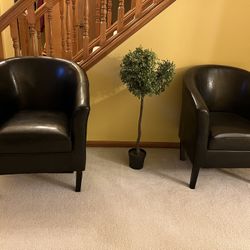 Excellent Condition - Pair Of comfortable Chairs