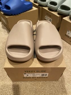 Brand New Yeezy Slide Pure (First Release) Size 9