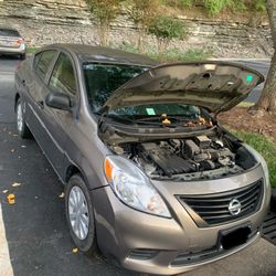 2014 Nissan Versa 104K