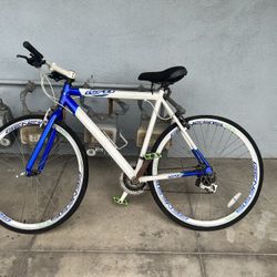 Genesis 700 Bicycle for Sale in Los Angeles CA OfferUp