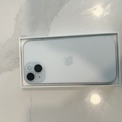 Apple iPhone 15 128GB Boost Mobile (Locked)