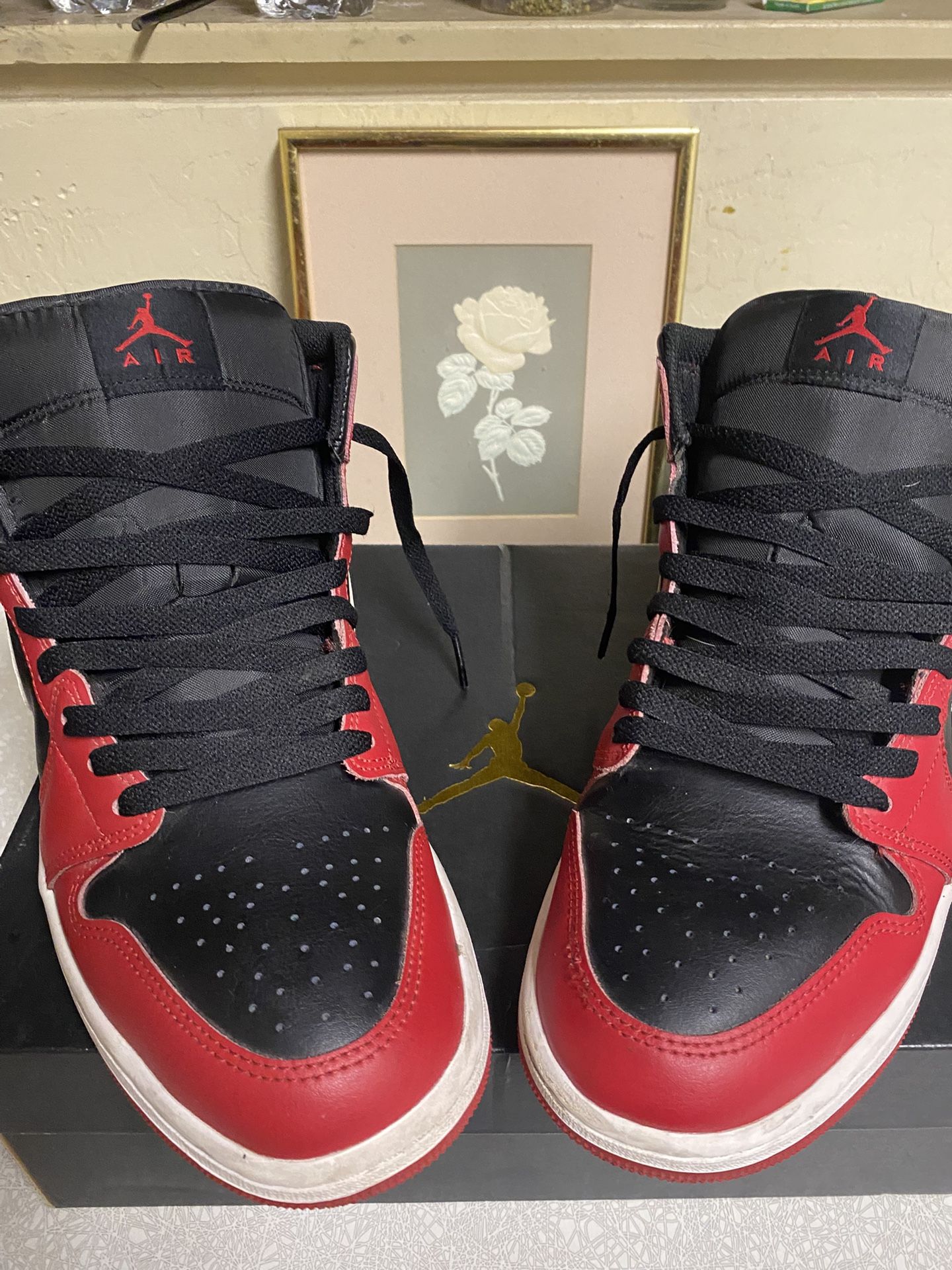 Air Jordan 1 Mid