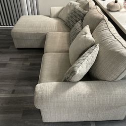 Small Sectional Couch 