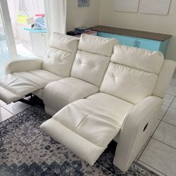 White Leather 3 Seat Reclining Sofa – Excellent Condition