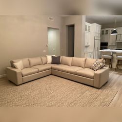 Custom L Shaped Sectional Sofa - Like New - Gilbert, AZ