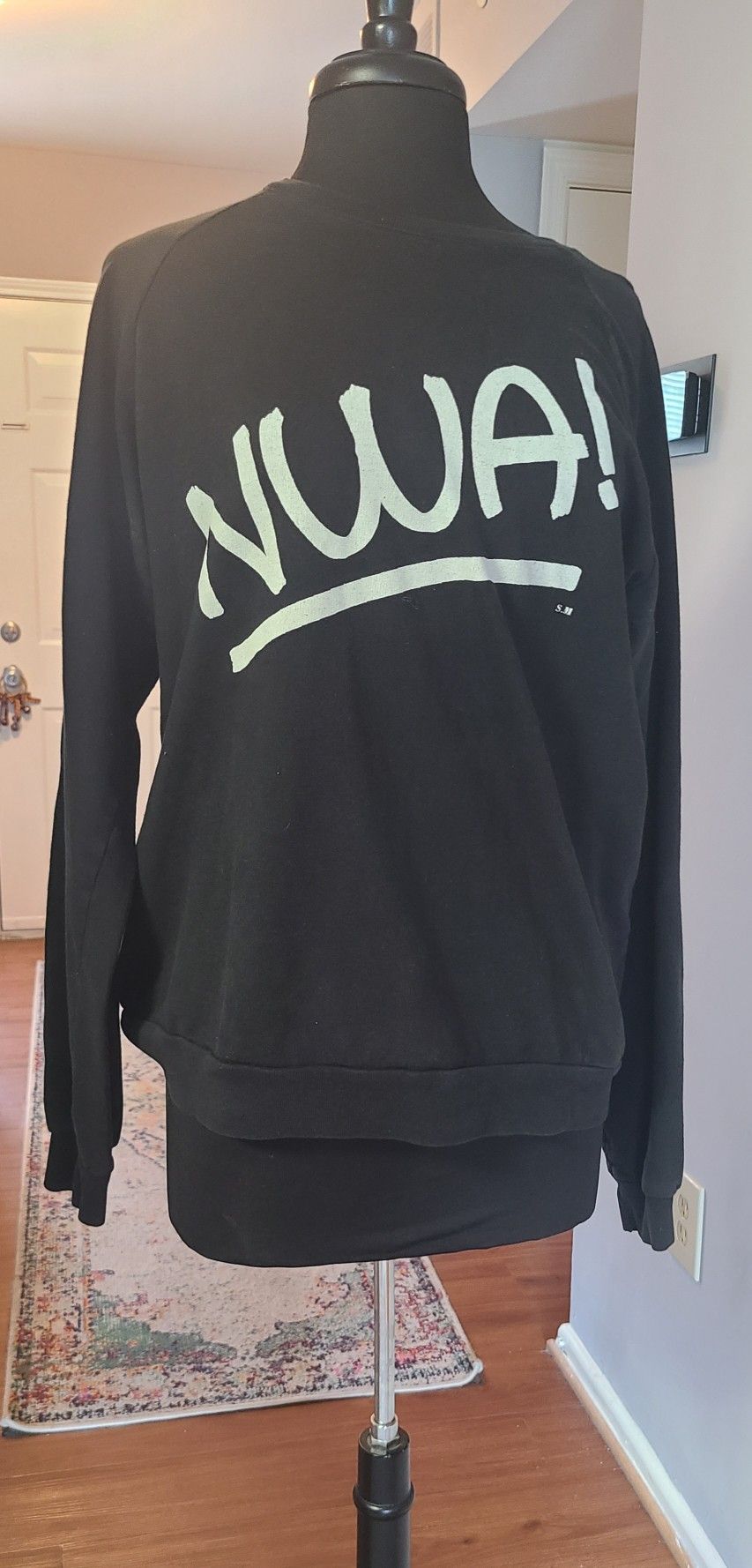 Black Skim MILK SWEAT SHIRT
