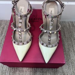 Valentino Rockstud Heels 