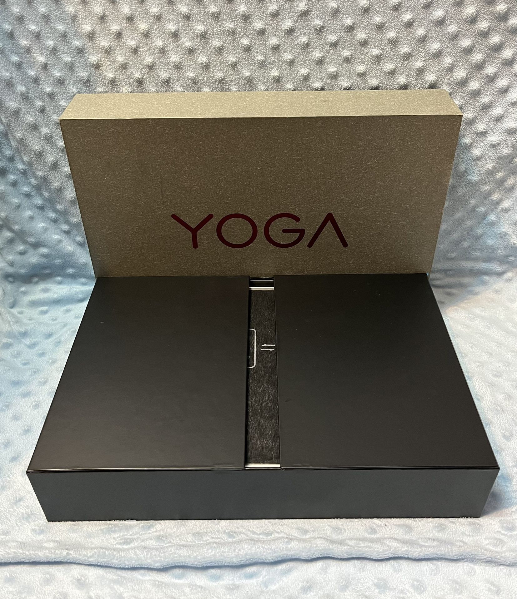 Lenovo Yoga 2-in-1 13.9" 4K Ultra HD Touch-Screen Laptop | Intel Core i7-8550U | 16GB RAM | 1TB SSD | Finger Print Reader