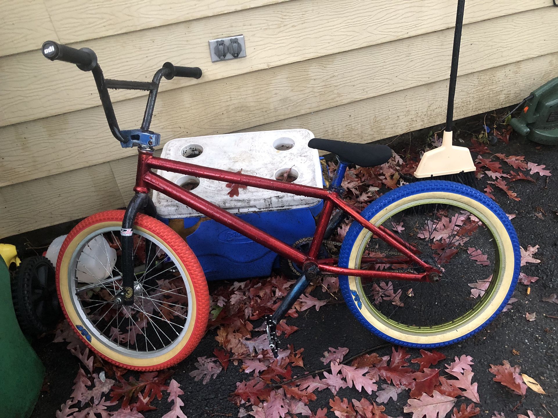 100$ MUTINY LUCIFER BIKE