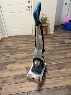 Carpet cleaner
