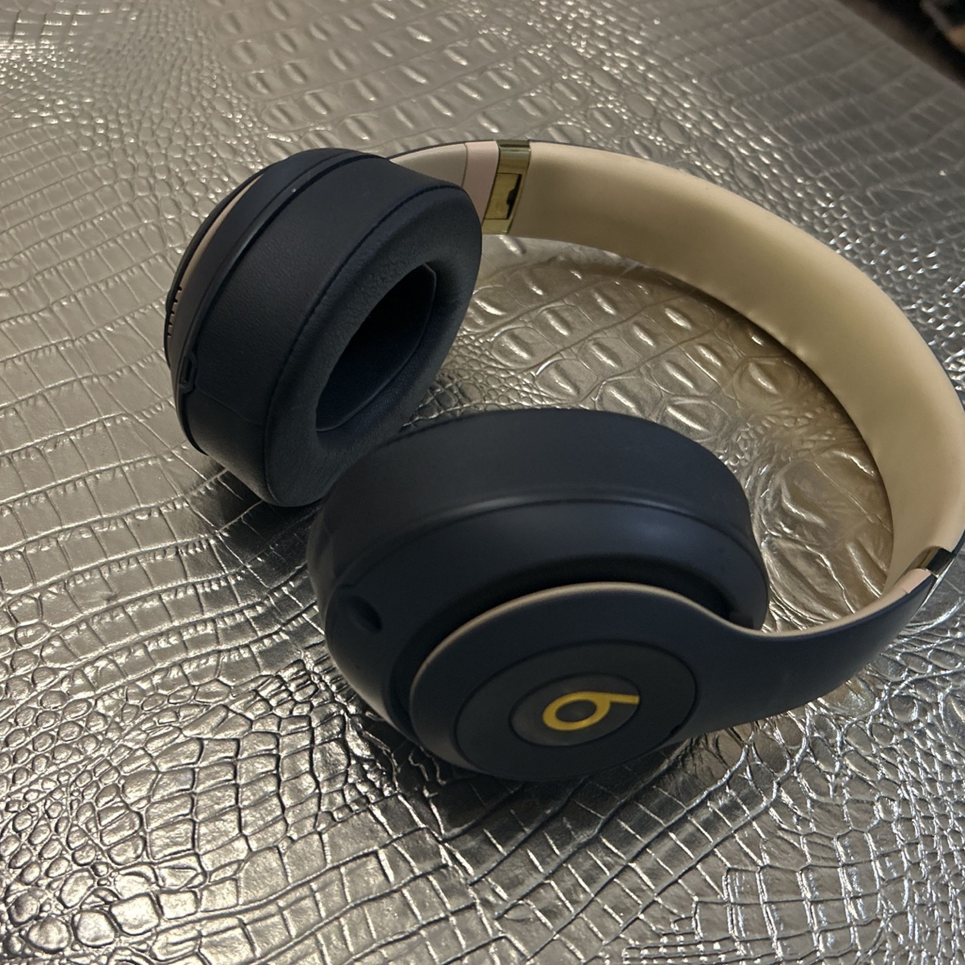 Beats Studio 3