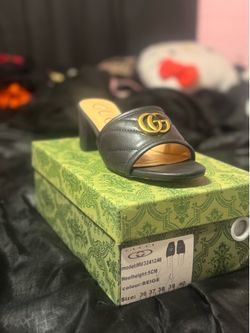 Women designer hills