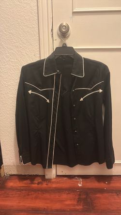 Caw boy shirt size 10