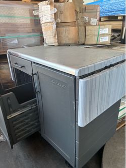Outdoor prep station from Costco