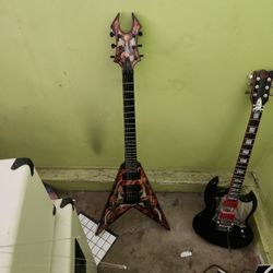 B.C Rich Kerry King V Gen 2 Flames 