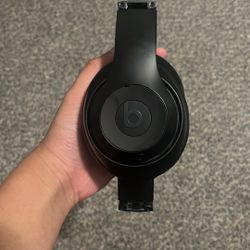 beats headphones 