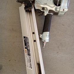Metabo HPT NR90AE(S1) 3-1/2" Plastic Collated Framing Nailer