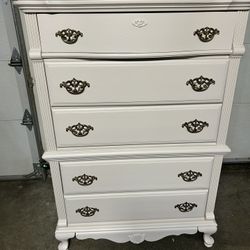 Five Drawer Dresser
