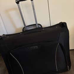 Samsonite Suitcase 