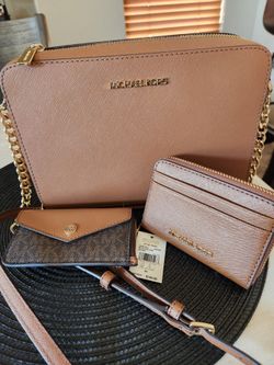 MK Purse