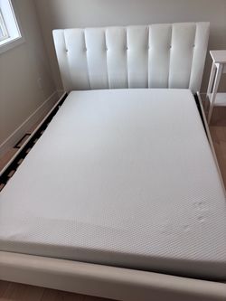 Upholstered Bed