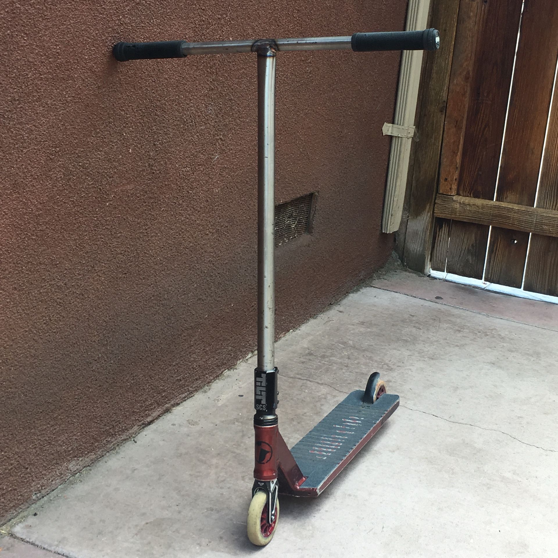pro scooter , TSI sledge deck with tilt SCS , affinity bars (custom raw)