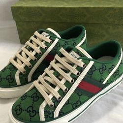 Gucci Green Shoes Size 9 1/2