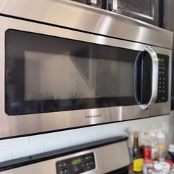 Under Cabinet Microwave 