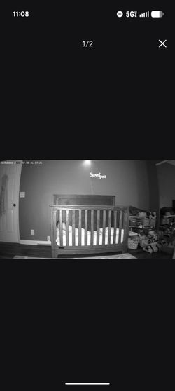 Convertible Crib Bed with Mattress and sheets