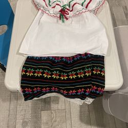 Blusa Y Falda Mexicana