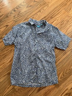 Sharks Boys Button Down Shirt Size Medium (8)