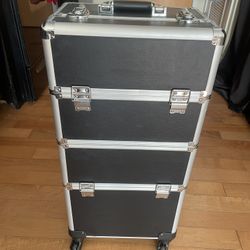 Rolling Travel Hair Makeup Train Case
