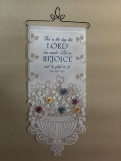 NEW Heritage Lace Wall Decor With Scripture