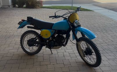 1979 Yamaha IT175 - CA Plated