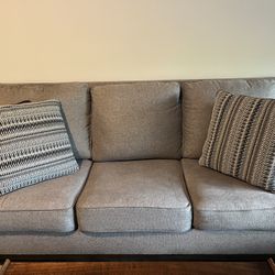 Living Room Set - $750