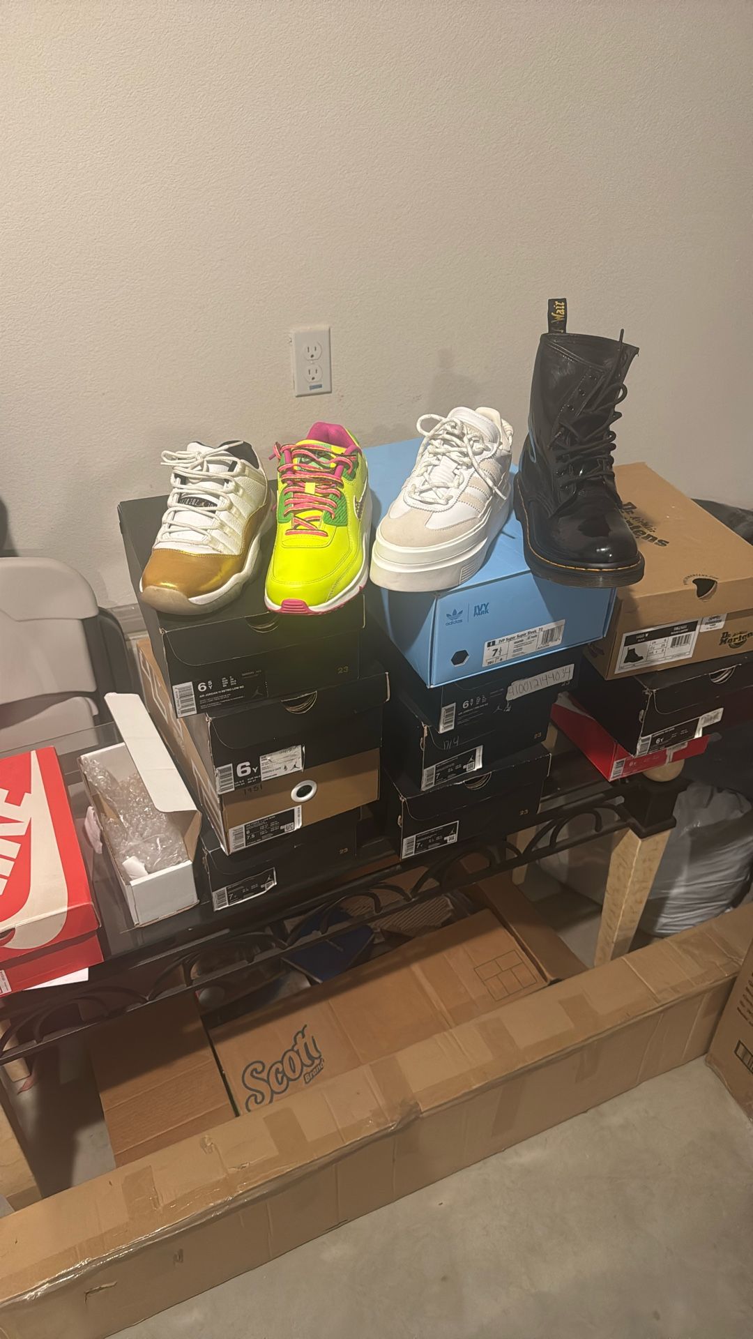 Retro Jordan Nike Dr Marten Ivy Park KD