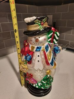 13 inch table top snow man