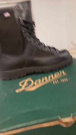 Mens work boots new danner