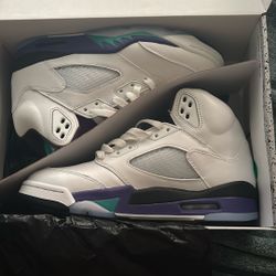 Jordan Grape  5s 